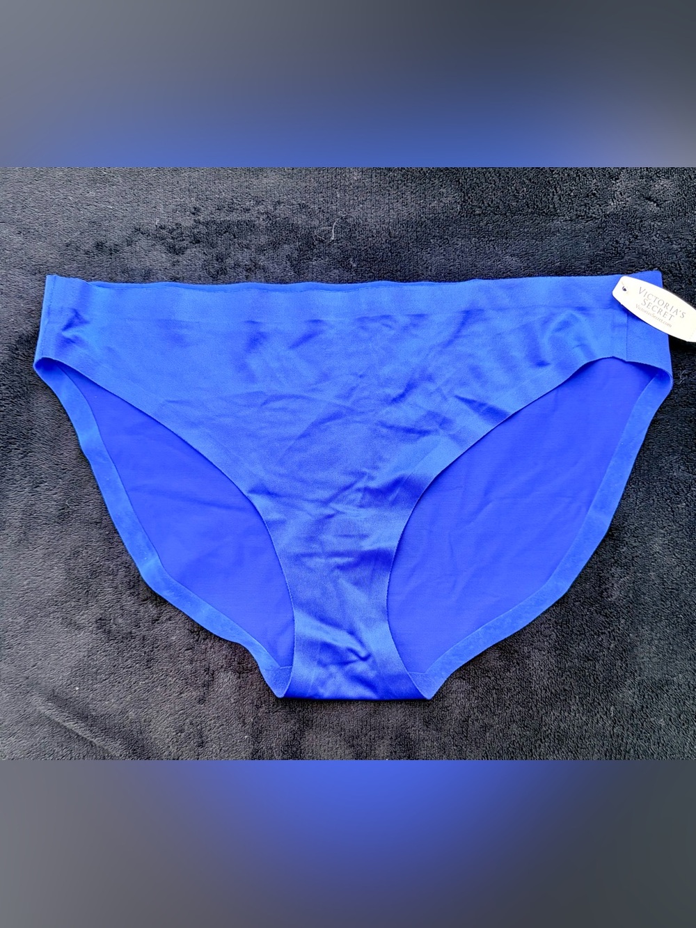 Victoria’s Secret XL~Blue~Satin Smooth~Rare~No Show~Bikini Panties~New With Tags